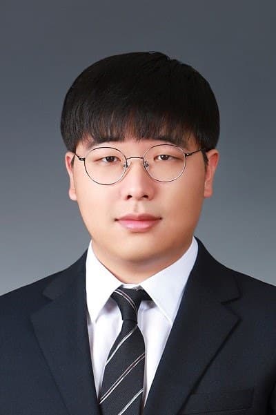 Portrait of Jinho Kim