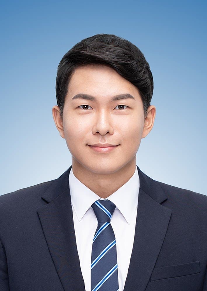 Portrait of Woojin Kim
